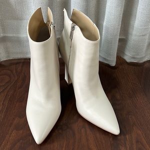 EUC Marc Fisher Booties